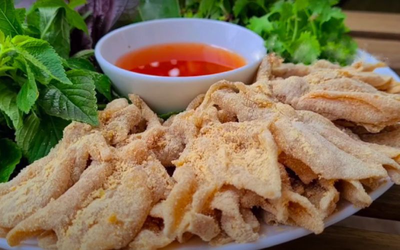 chân vịt hấp hành