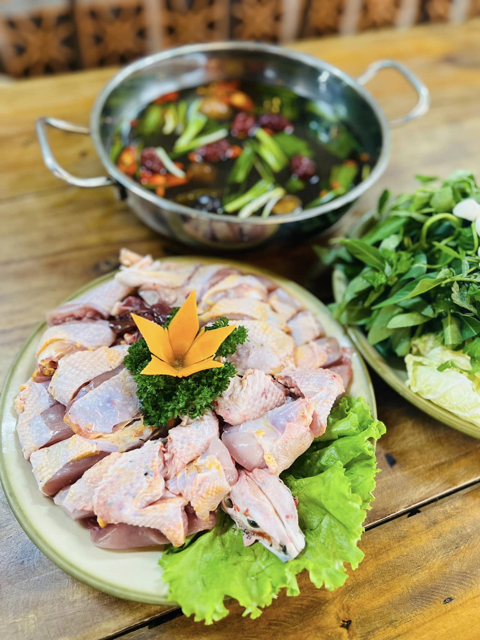 chim trĩ đỏ hầm thuốc bắc