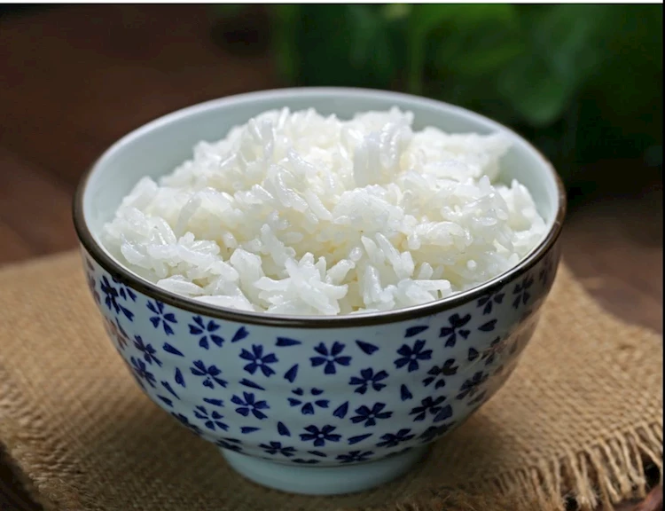 cơm gạo nàng thơm chợ đào