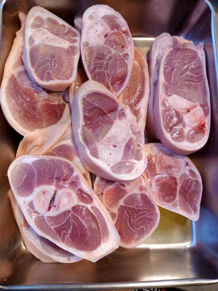 bắp giò heo tonnies đức