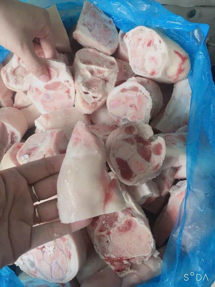 móng heo đông lạnh nhập khẩu ba lan